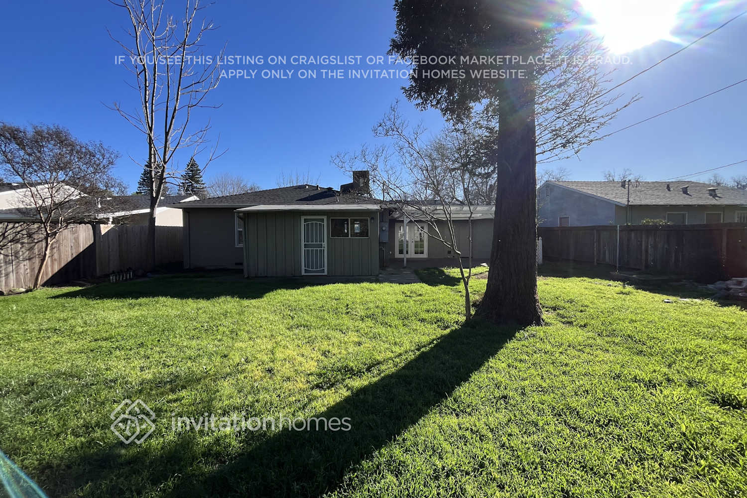 Building Photo - 909 Cottage Dr