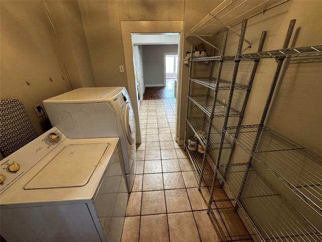 Building Photo - 5321 Reiger Ave