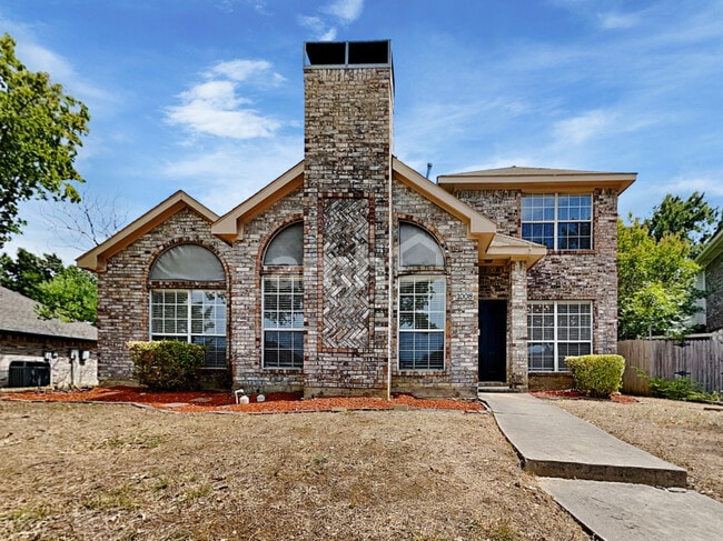 Primary Photo - 1008 Kenbob Cir