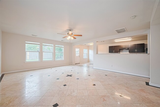Building Photo - 12927 Pale Ivy Ln