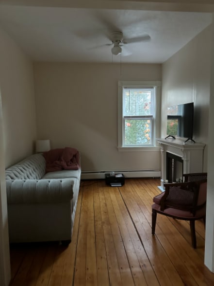 Building Photo - 130 Transit St