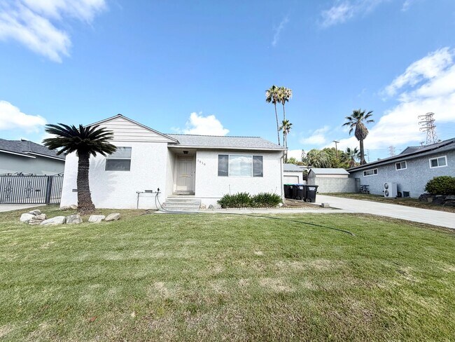Building Photo - Spacious Monterey Park Home with Large Lot