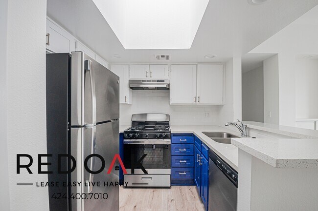 Building Photo - 4320 S Centinela Ave