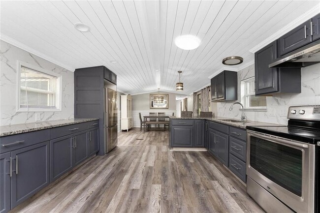 Building Photo - 15430 Olive Cir