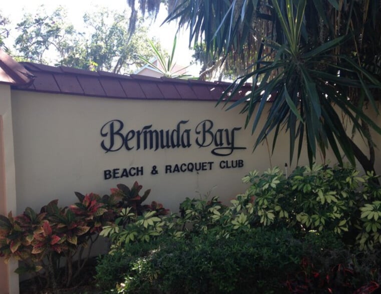 Building Photo - 3730 42nd Way S