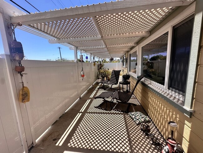 Building Photo - One Bedroom for Rent in Dana Point