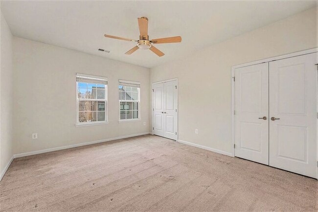 Building Photo - 2042 Track Cir