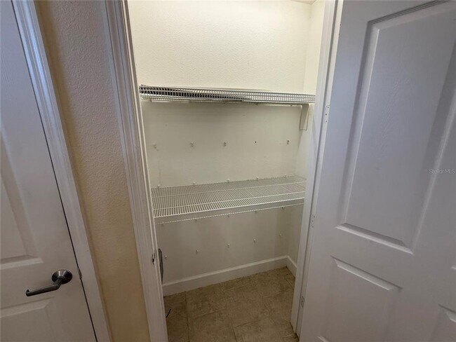 Building Photo - 608 Cornerstone Dr