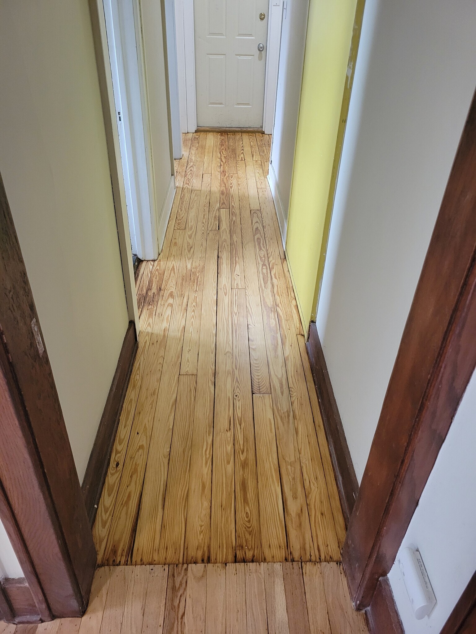 Rear Hallway - 920 W Lovell St