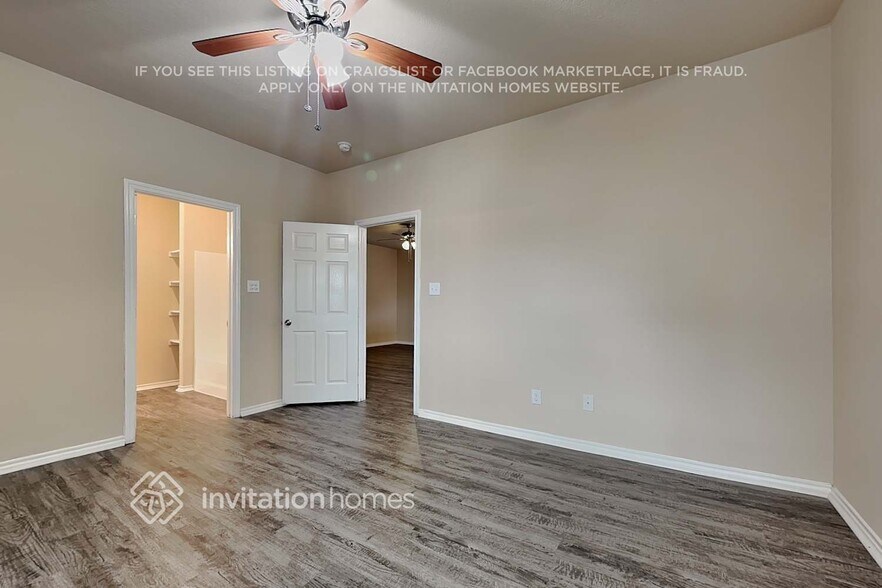Building Photo - 1833 Wickham Dr