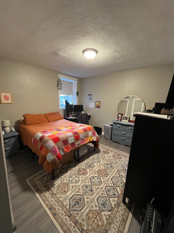 Building Photo - 1862 Beacon St