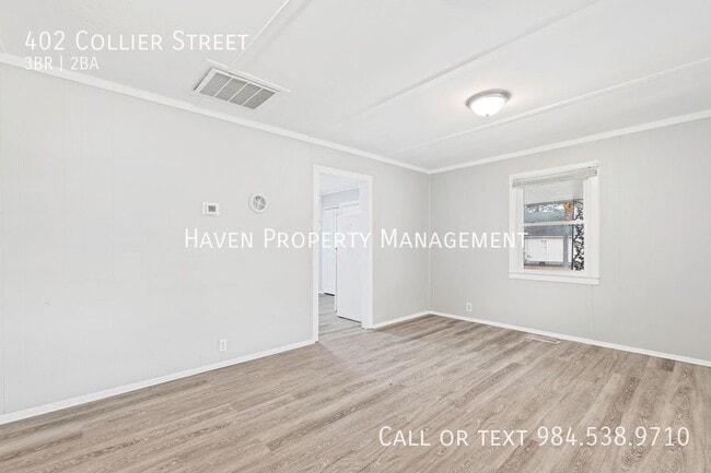 Building Photo - 402 Collier St