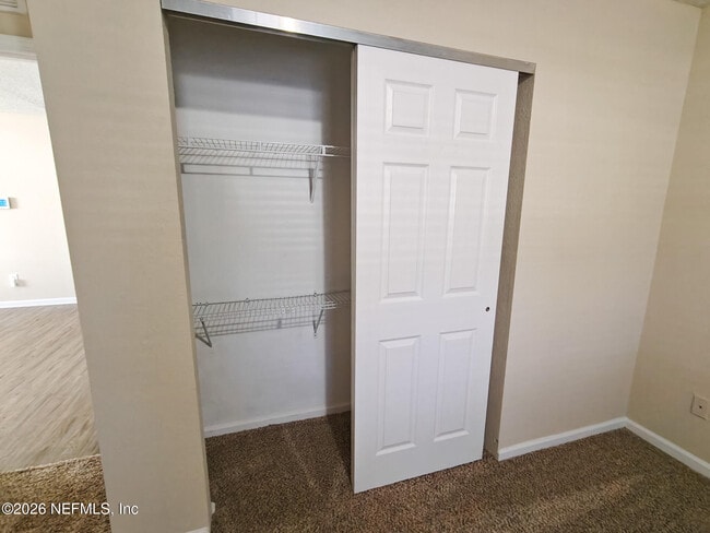 Building Photo - 8444 Hewitt St