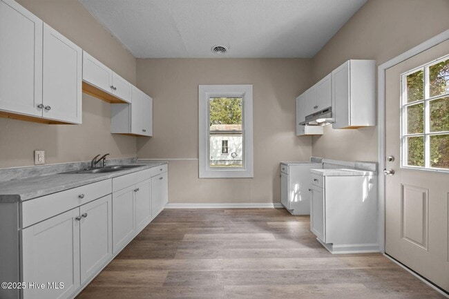 Building Photo - RENTAL HOME 2BD/1BTH