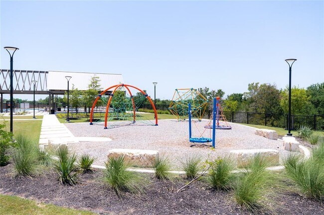 Building Photo - 13708 Tordillo Dr