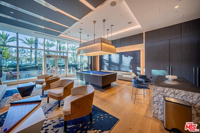 Building Photo - 877 Francisco St