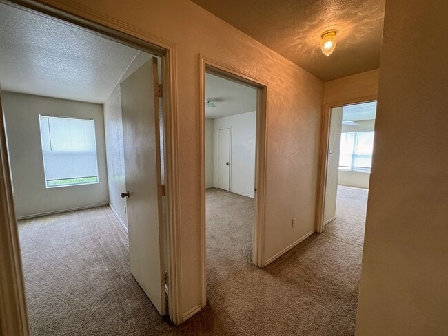 Building Photo - 5102 Lauren Lea Dr