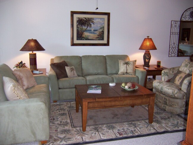 Building Photo - Furnished 3/2 Condo In Canopy Walk