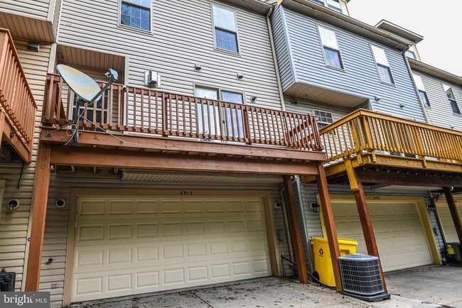 Building Photo - 6503 Polynesian Ln