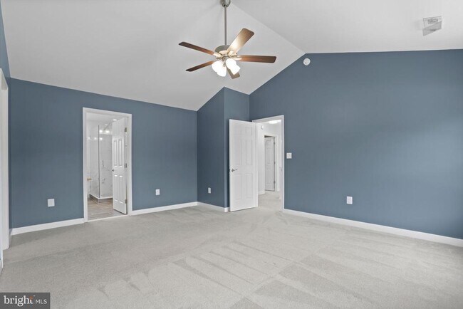 Building Photo - 4001 Mossy Bank Ln