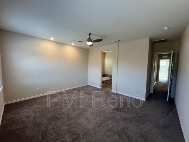 Building Photo - 8378 Simsbury Dr