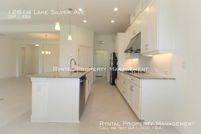 Building Photo - 12614 Lake Silver Ave