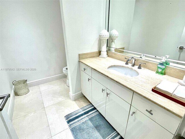 Building Photo - 19707 Turnberry Way