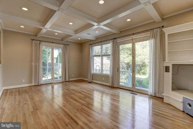 Building Photo - 5119 Manning Dr