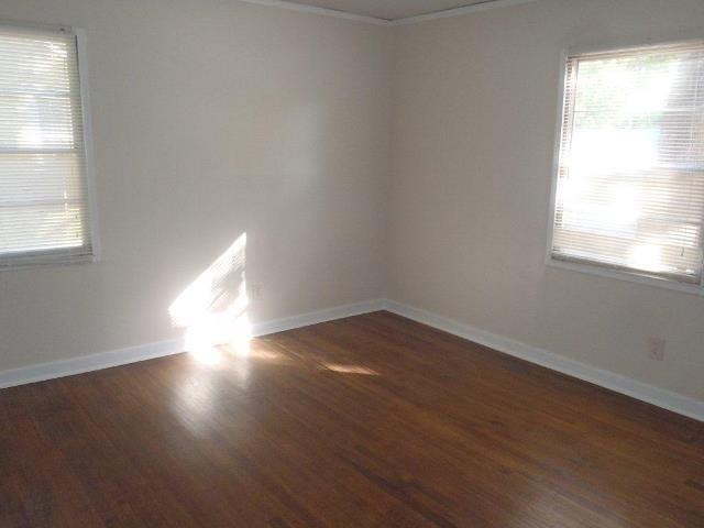 Building Photo - UNDER REPAIR