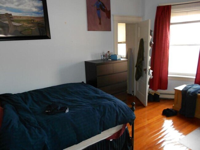 Building Photo - No Brokers Fee, No Security Deposit, Heat, Hot Water Included, Steps from the T Stop