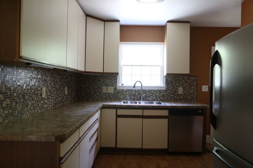 Building Photo - 1005 Arnette Avenue