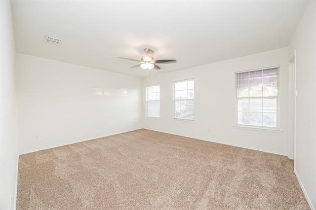 Building Photo - 1305 Auburn Dr