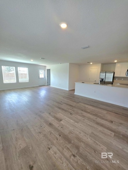 Building Photo - 16110 Furlong Lp