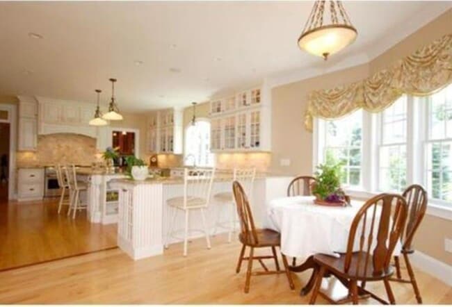 Building Photo - 160 Grant St