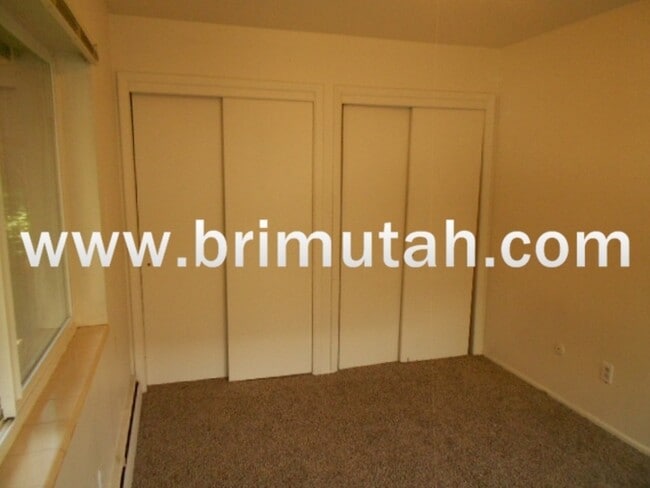 Building Photo - 243 S 600 E