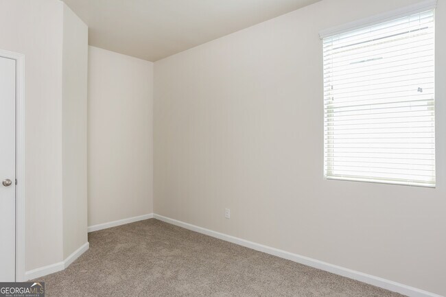 Building Photo - 248 Hamilton Pointe Dr