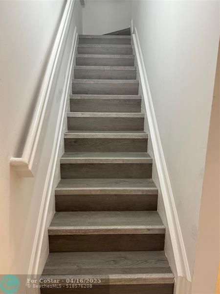Building Photo - 3126 Coral Ridge Dr