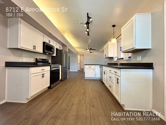 Building Photo - 8712 E Appomattox St