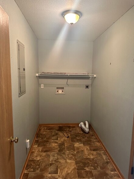 Laundry - 207 S Walker St
