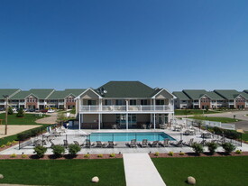 Pool Area - Honey Creek Apartments