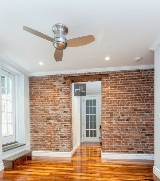 Building Photo - Lexington Avenue