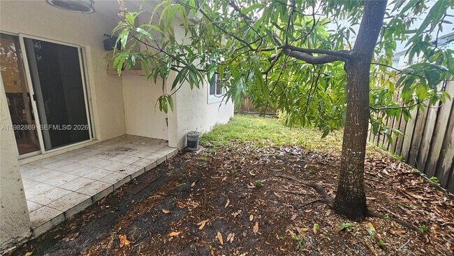 Building Photo - 3520 NE 3rd Dr