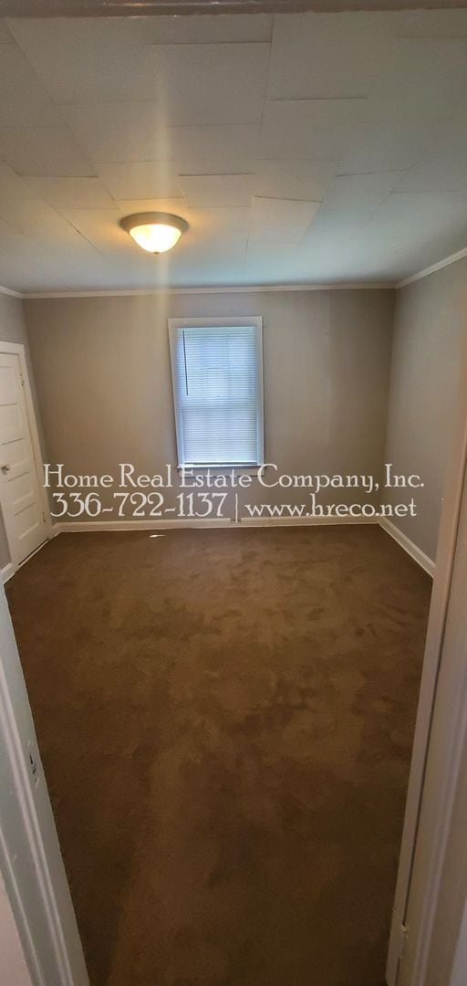 Building Photo - 321 W Twenty-Third St