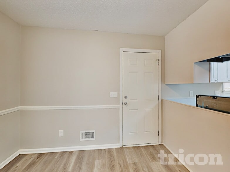 Building Photo - 117 Dean Crest Rd