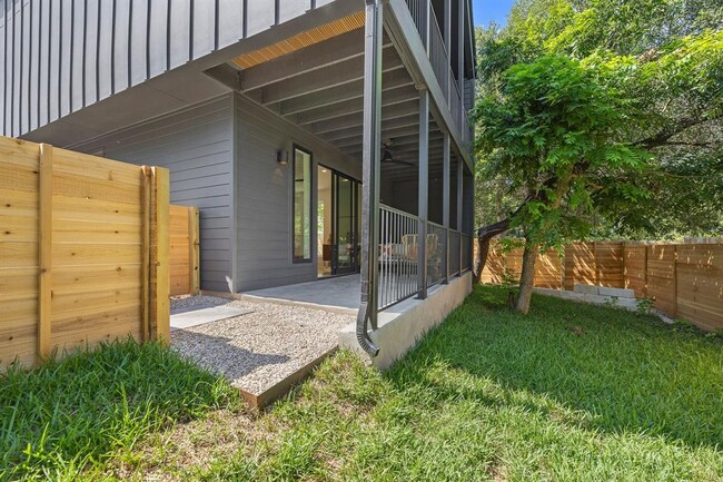 Building Photo - 4014 Clawson Rd