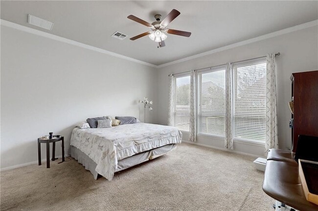 Building Photo - 2507 Hailes Ln