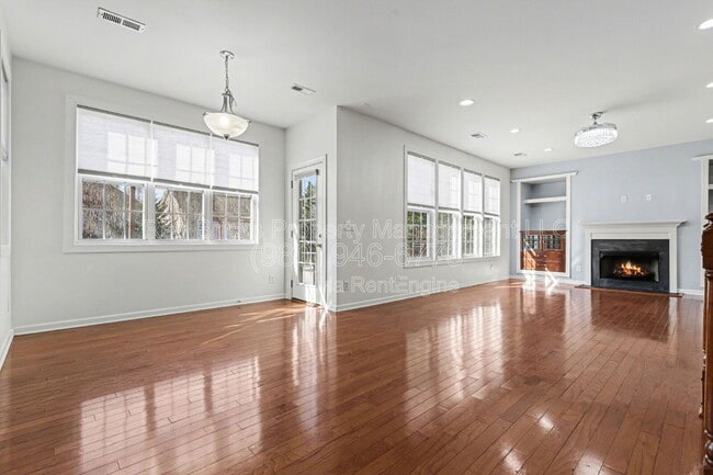 Building Photo - 14633 Provence Ln