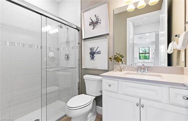 Secondary Bathroom - 17429 Corsini Dr