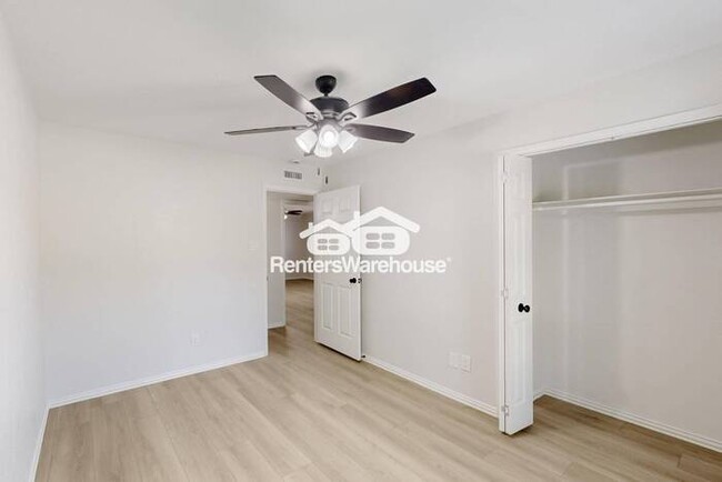 Building Photo - MOVE IN READY - 3BED/2BATH -  PLANO TEXAS