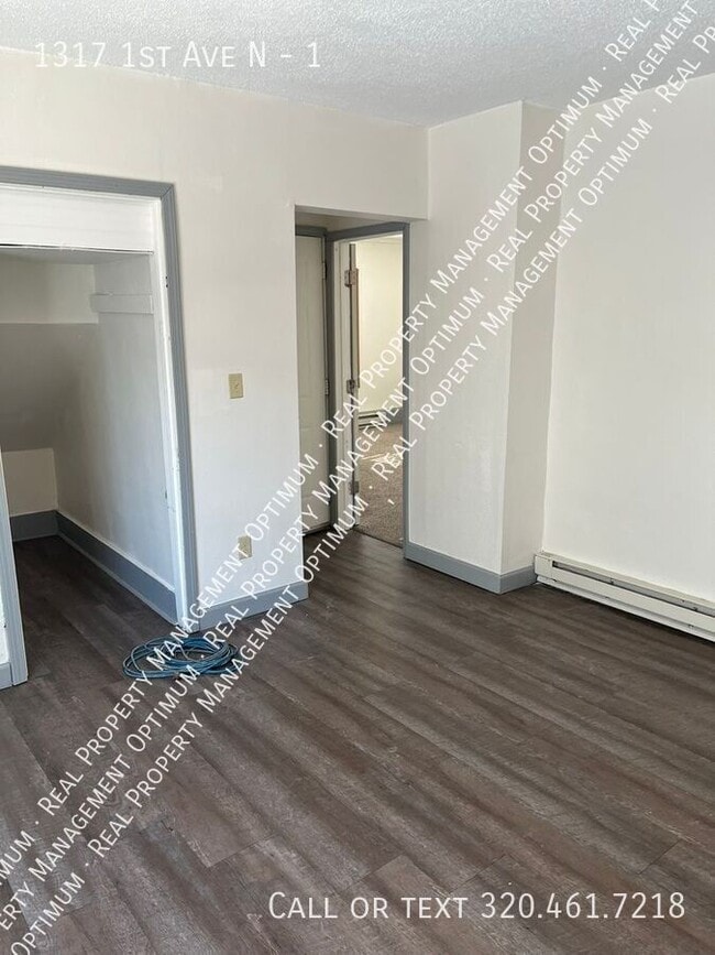 Building Photo - 1317 1st Ave N